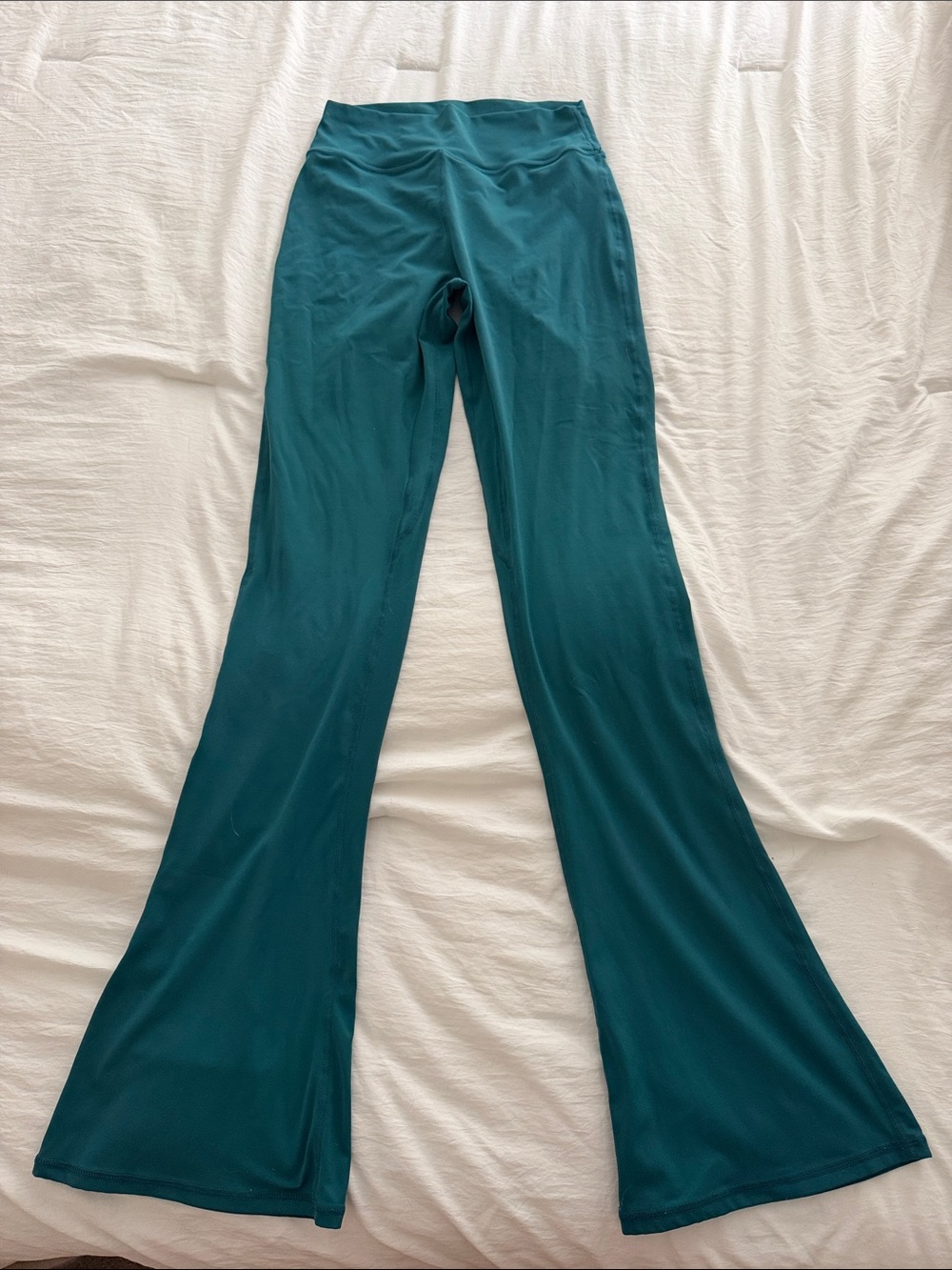 Women’s Flared Yoga Pants in Teal